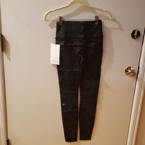 Lululemon Fast & Free HR tight 28" black sz 4 NWT